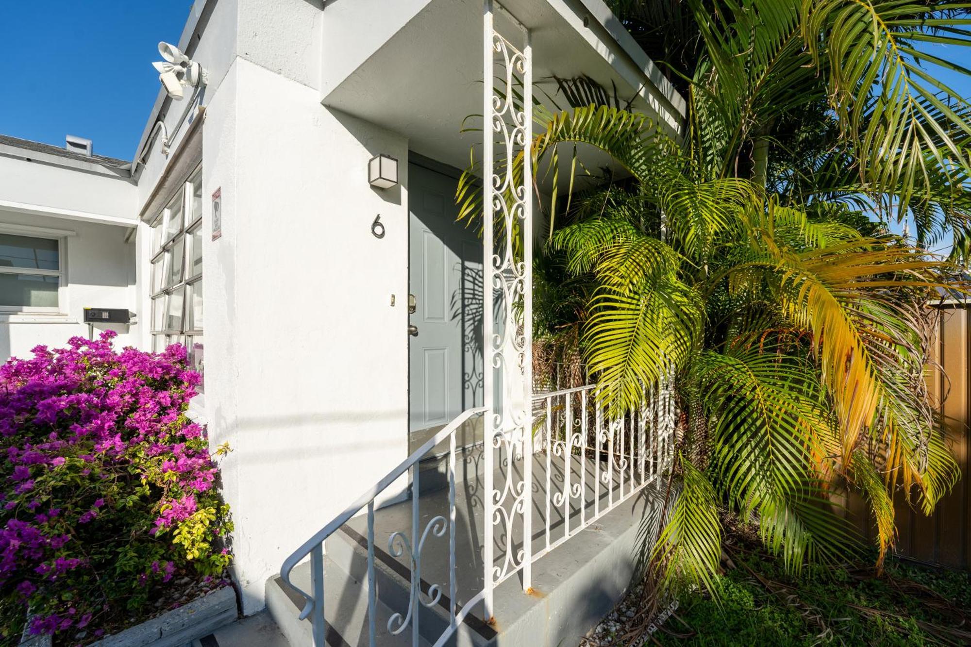 Praia Hotel Hollywood Zewnętrze zdjęcie